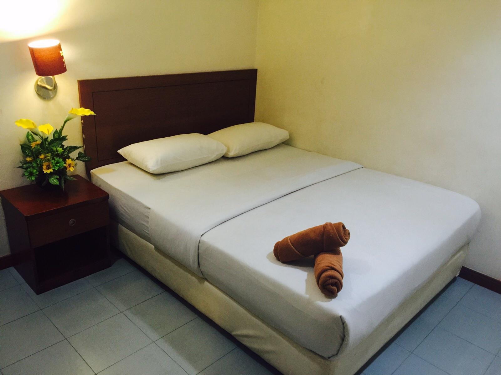 Rose Cottage Hotel Taman Daya Джохор-Бару Экстерьер фото