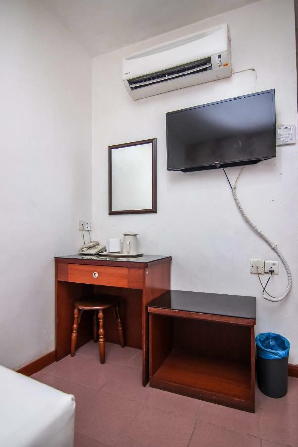 Rose Cottage Hotel Taman Daya Джохор-Бару Экстерьер фото